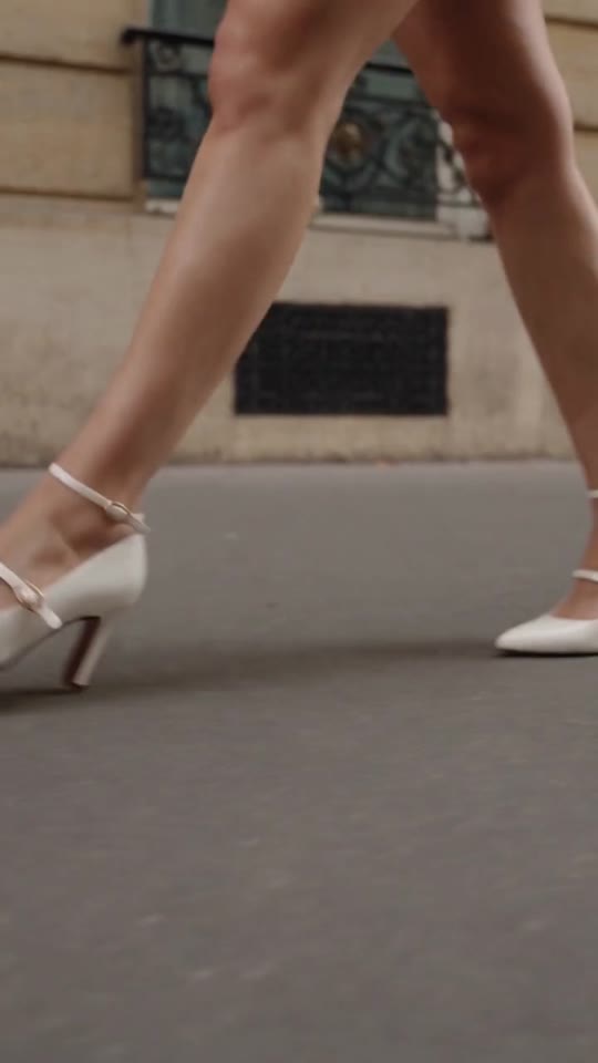 Paris with Delfy — AI-generated beauty & fashion film by NinaCore.AI